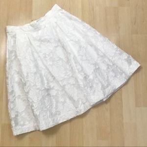 H&M White Floral Burn Out Knee Length Skirt